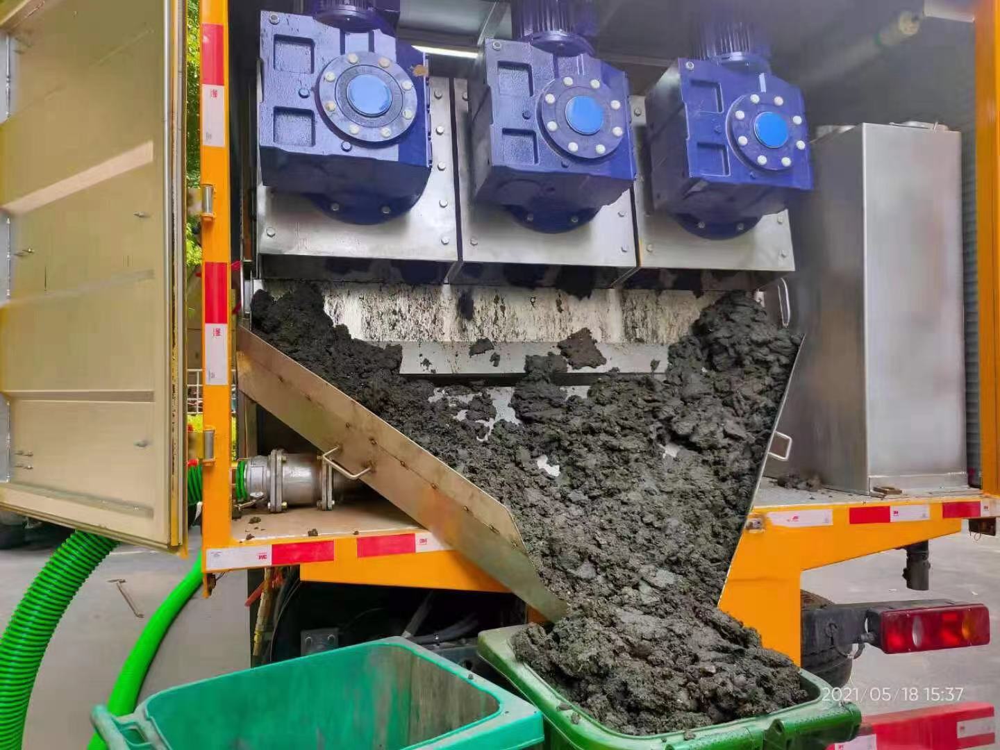 莺歌海镇化粪池清掏城市维护站-泥浆净化干湿分离处理